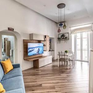 https://claudias-home.hotels-amalfi.com