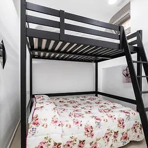 https://la-casa-di-manila.hotels-amalfi.com